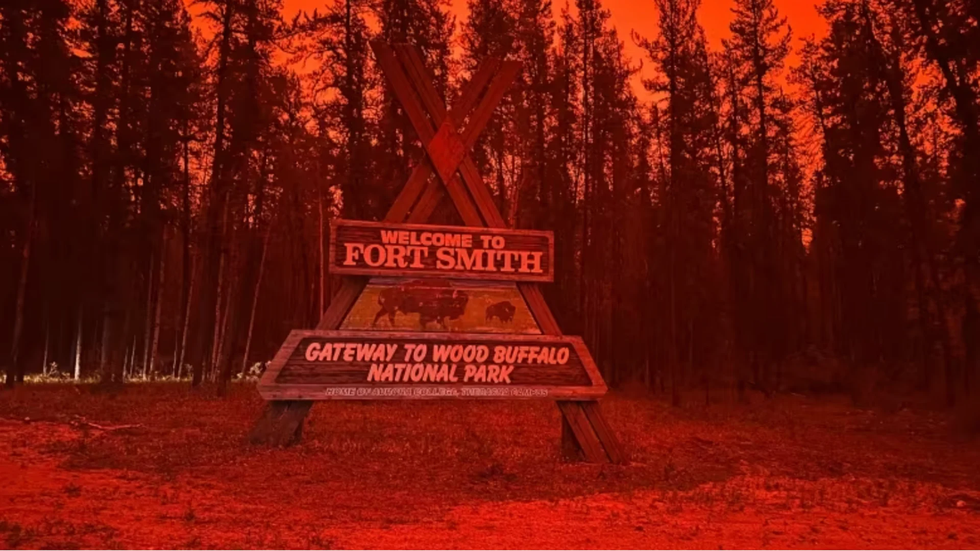 CBC: As of Monday morning, the residents still in Fort Smith were safe, said Adam McNab, the community's emergency management co-ordinator. (Julie Beaver/CBC)