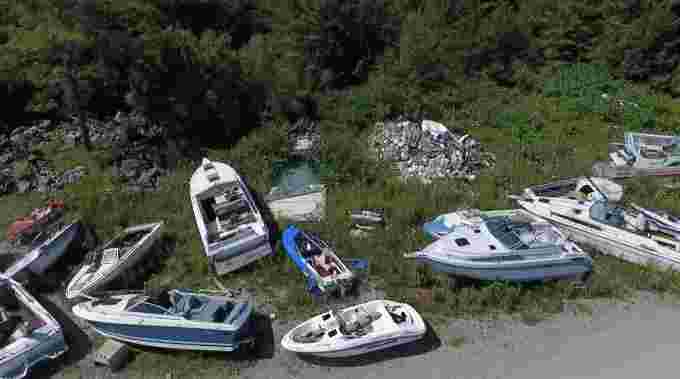 Abandoned boats/Boating Ontario Association