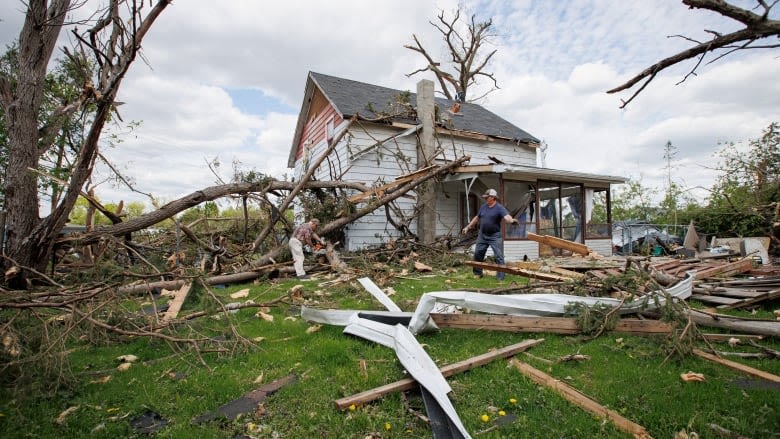 Emergency phone alert issued for weekend storm was first of its kind ...