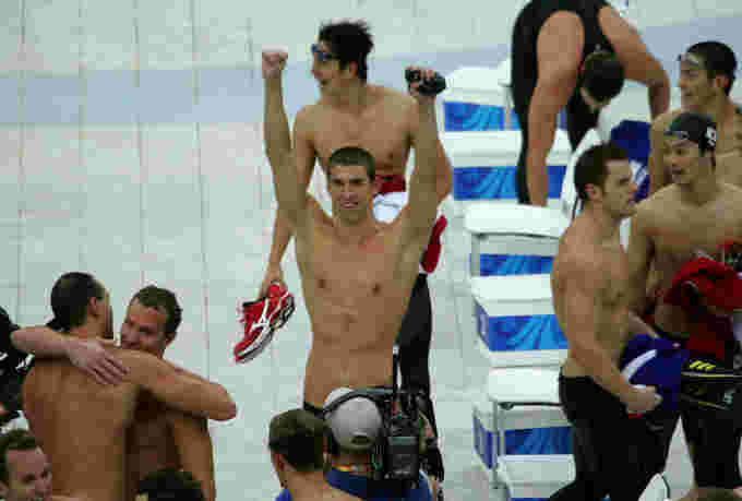 Michael Phelps wins 8th gold medal