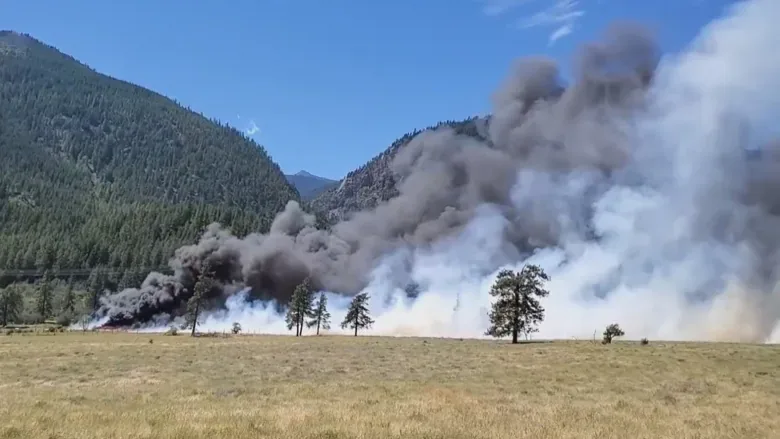6 homes destroyed as out-of-control wildfire burns near Lytton, B.C.