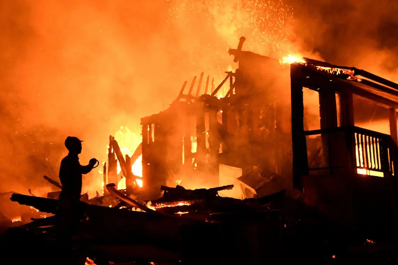 California wildfire/Reuters