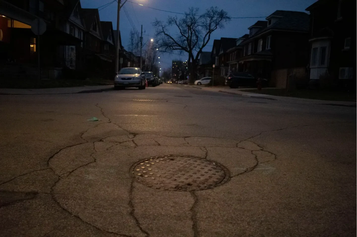 CBC: The city says wastewater from 11 homes near Rutherford Avenue and Myrtle Avenue has been flowing directly into Hamilton Harbour since 1996. (Bobby Hristova/CBC)