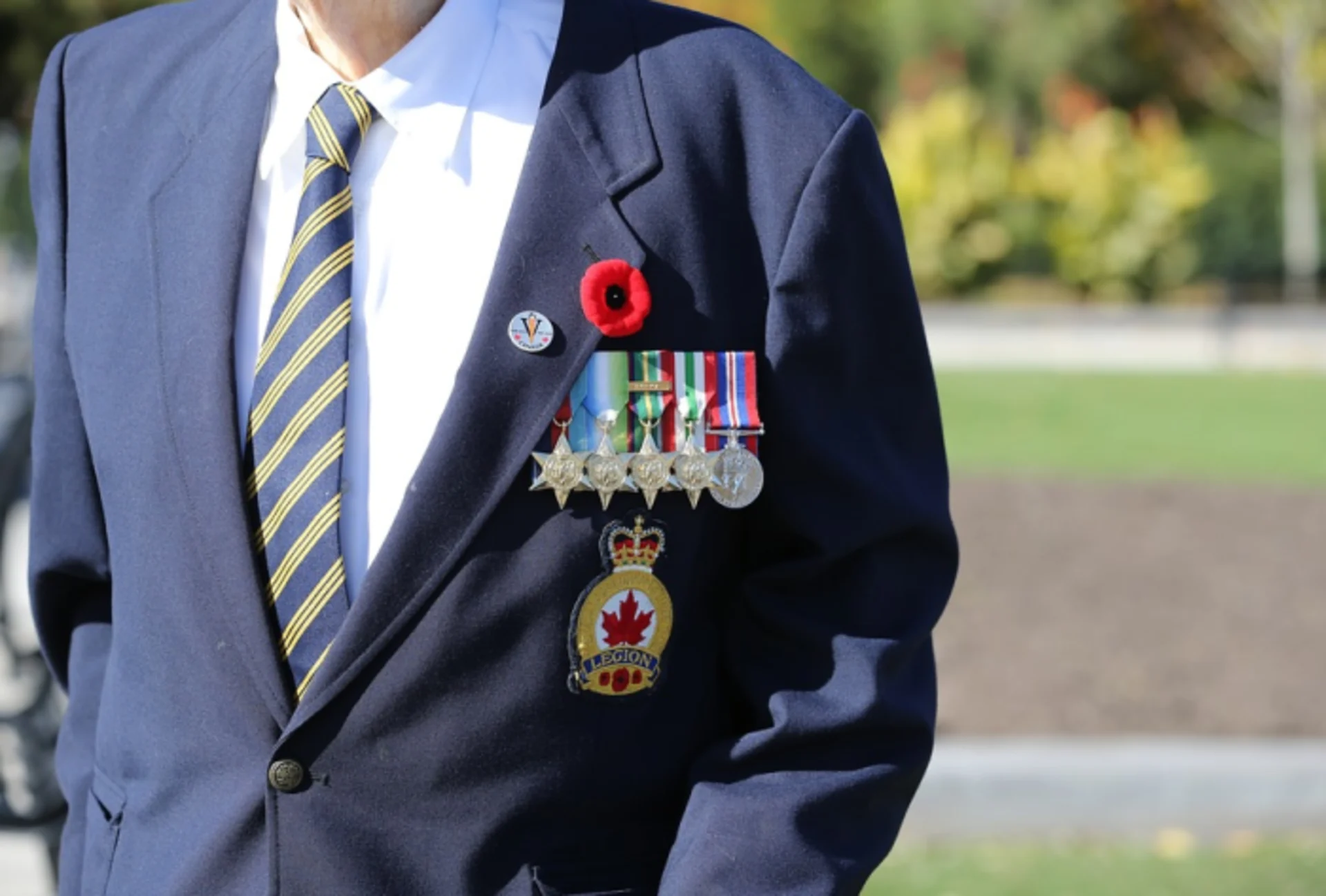 A simple way to weather-proof your poppy and never lose it again