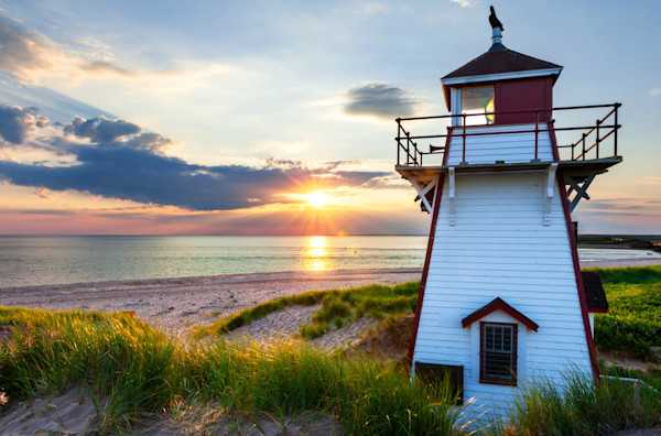 P.E.I.'s iconic lighthouses are on the edge of rising sea levels - The ...