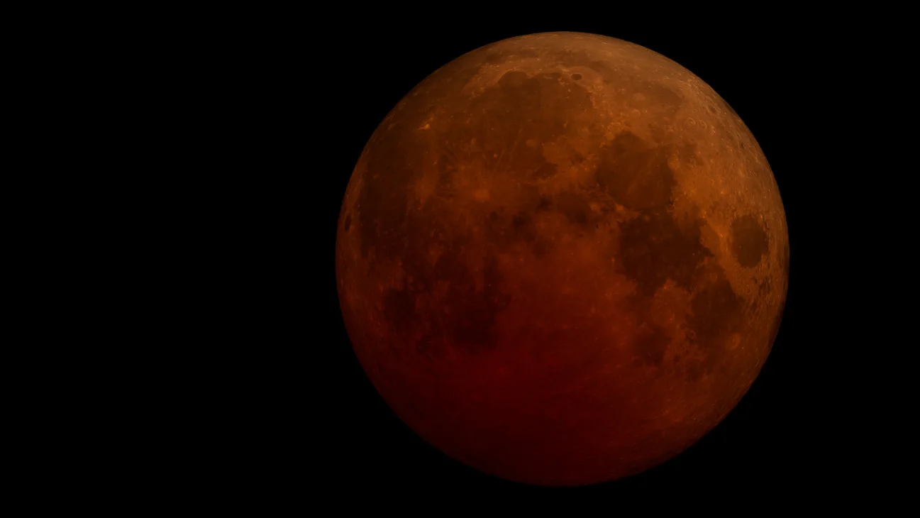 Nov 8 - Total Lunar Eclipse moon