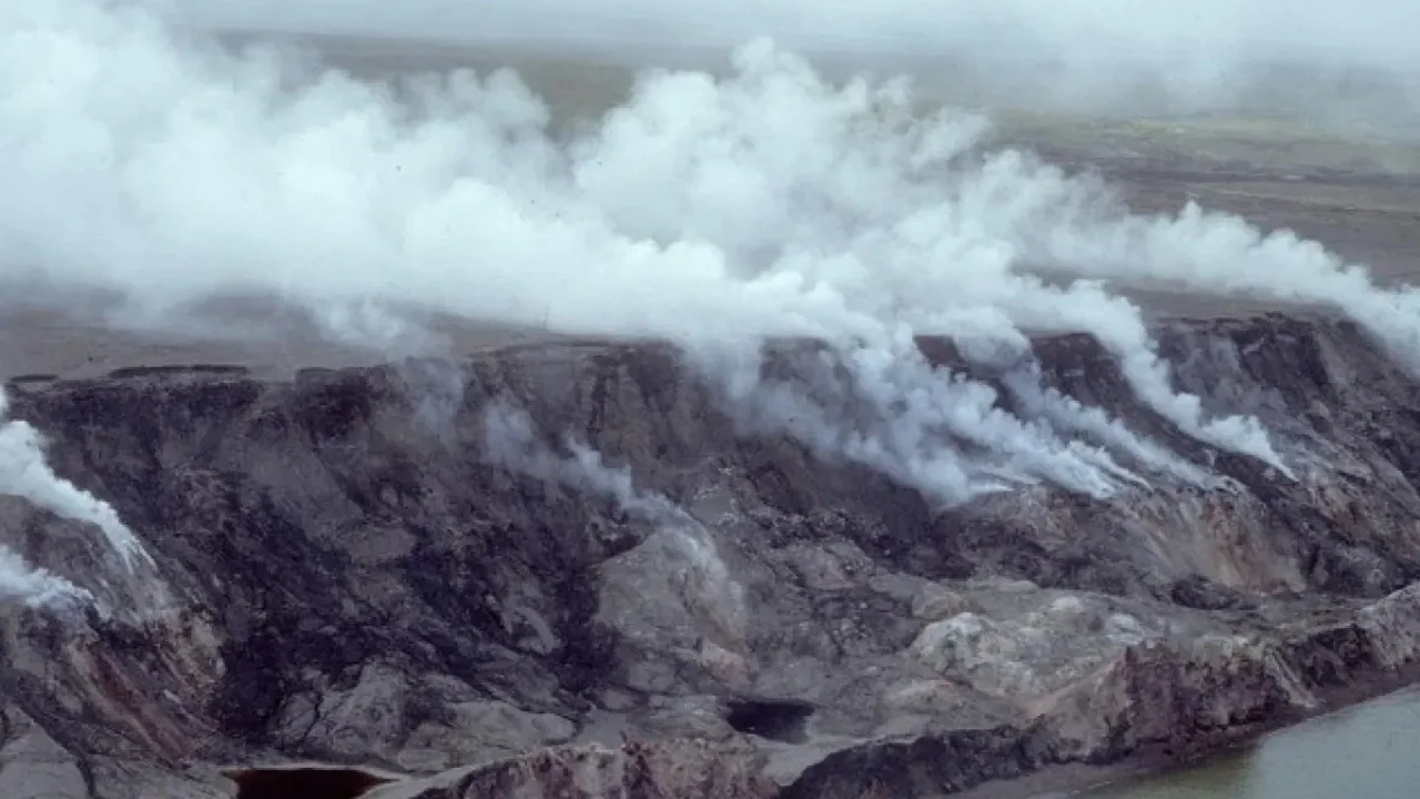 What N.W.T.'s Smoking Hills could tell us about Mars