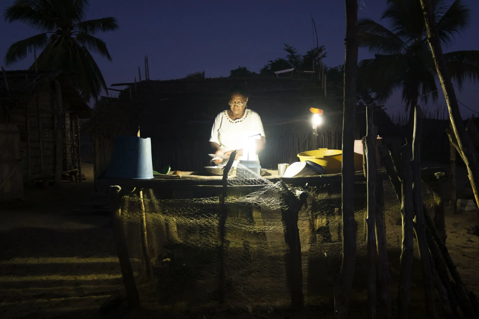 À Madagascar, les grands-mères fournissent l'électricité