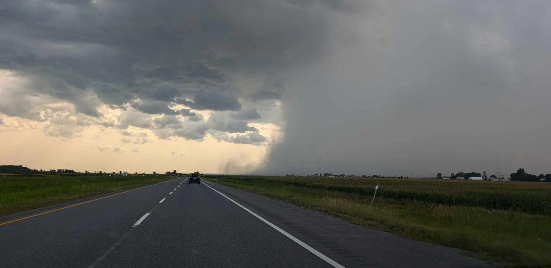 Les orages causent des dommages dans le Grand Montréal