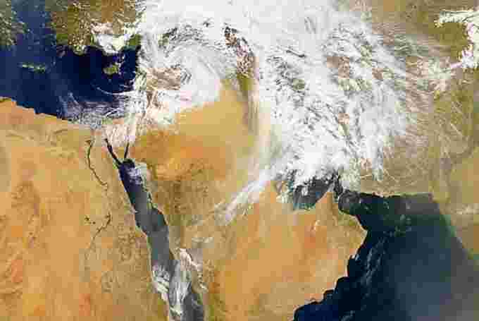 Low Pressure System over the Middle East on March 26